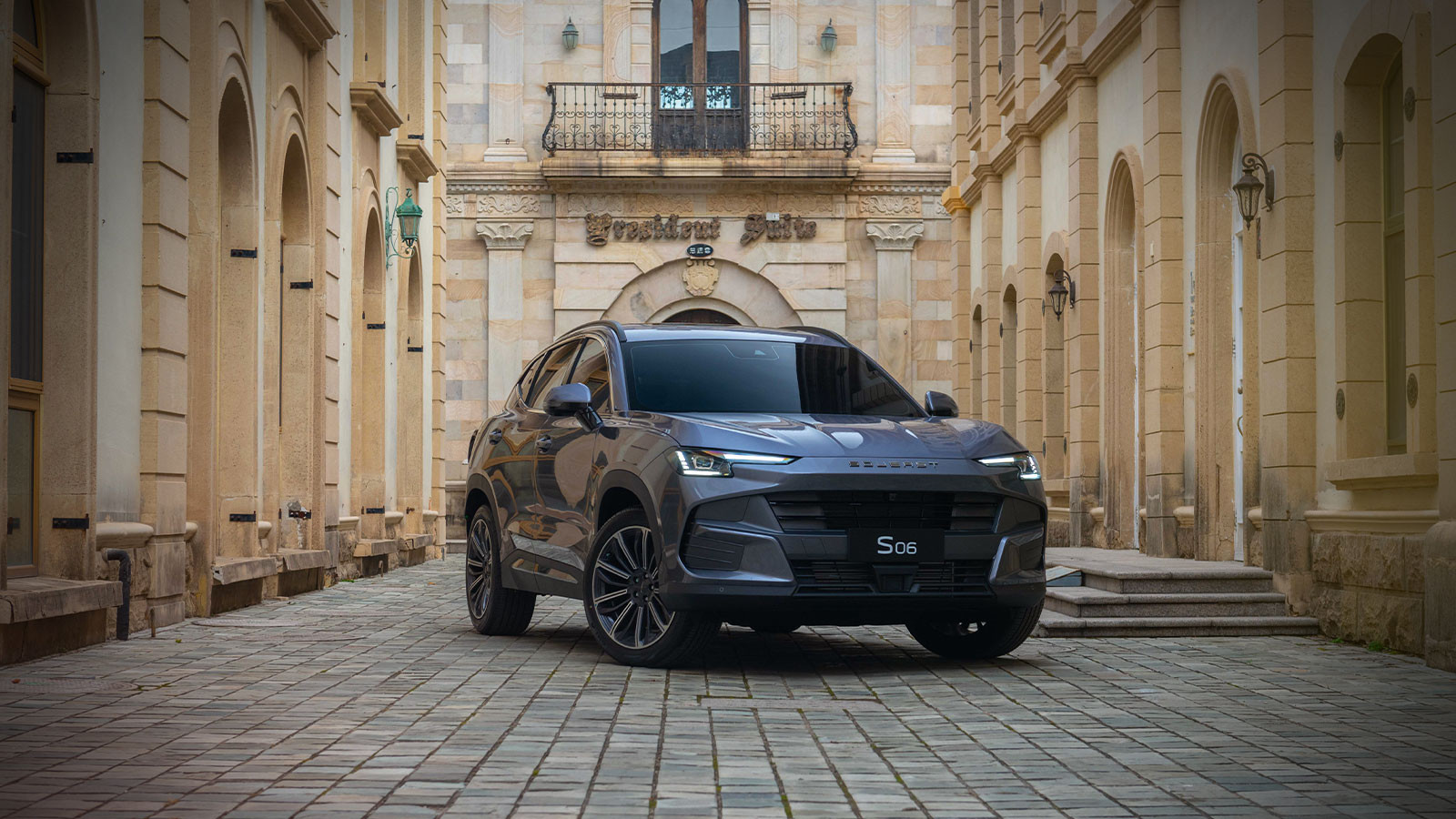 Why Corporate Car Leasing in Dubai Is Replacing Rental